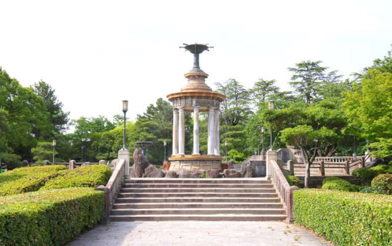 鶴舞公園